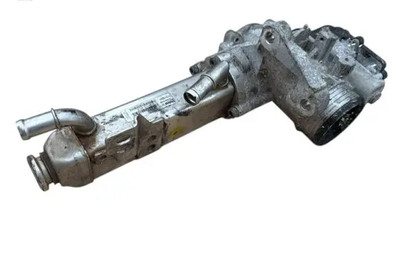 Volvo V50 EGR valve cooler 31219249 996904A 50231503