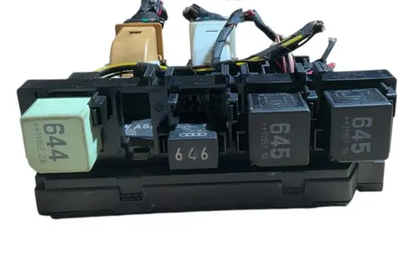 Volkswagen PASSAT B7 Comfort/convenience module 3AA937087C 5WK50447