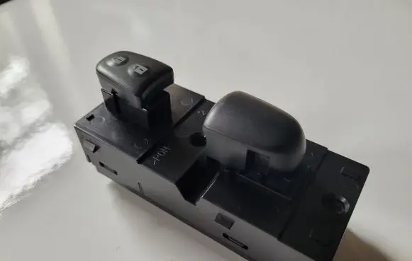 Nissan Rogue Electric window control switch 254111KA0A