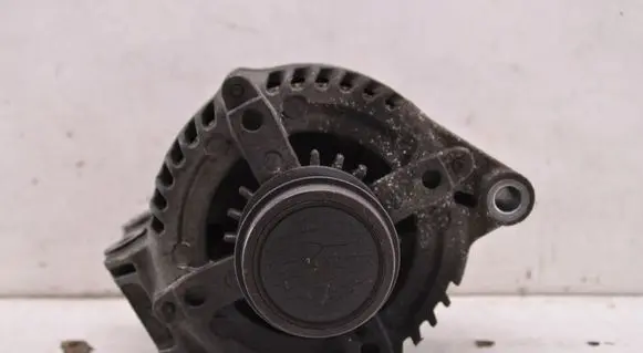 Chrysler Town & Country V Generator/alternator P04801624AD