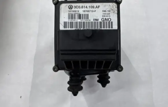 Volkswagen PASSAT CC ABS Pump 3C0614109AF 16705912 16705712P