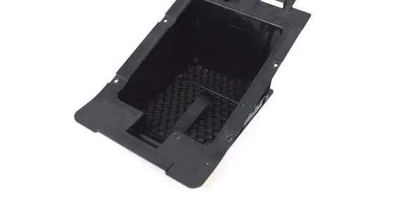 Glove box