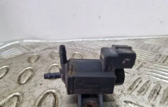 Opel Meriva A Vacuum valve 72244800