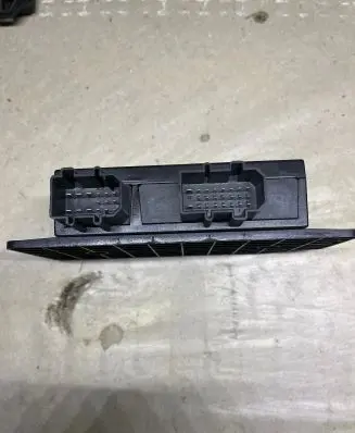 Volkswagen PASSAT B5 Comfort/convenience module 1J0959799AH 1J0959799