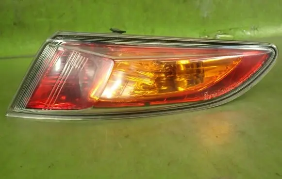 Honda Civic Rear/tail lights 220-16721R