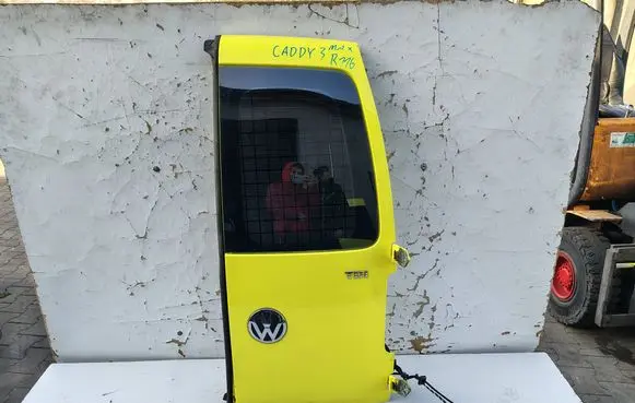 Volkswagen Caddy Back/rear loading door 