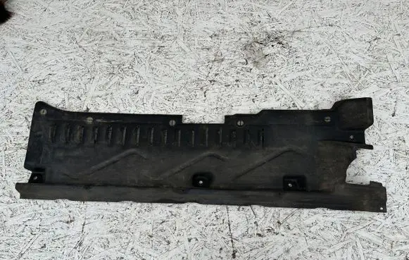 Volkswagen Multivan T5 Rear underbody cover/under tray 