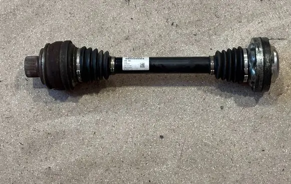 Audi e-tron Rear driveshaft 4KE501204C