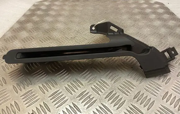 Volvo XC60 Parcel shelf load cover mount bracket 39841512