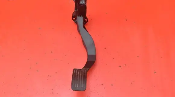 Citroen C3 Picasso Accelerator throttle pedal 9681383980-00