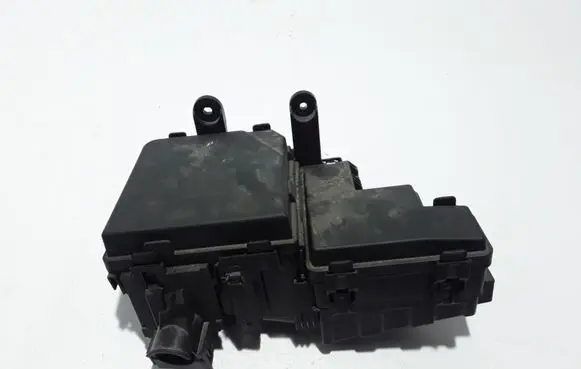 Renault Kadjar Fuse box set 284B84BA0C