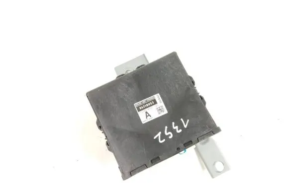 Mitsubishi Outlander Other control units/modules 8631B053 1127008021
