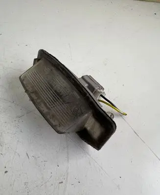 Peugeot 4007 Number plate light