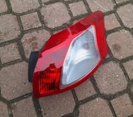 Mitsubishi Lancer VIII Rear/tail lights