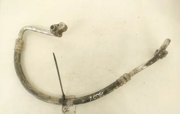 Mitsubishi Galant Air conditioning (A/C) pipe/hose YHA3460