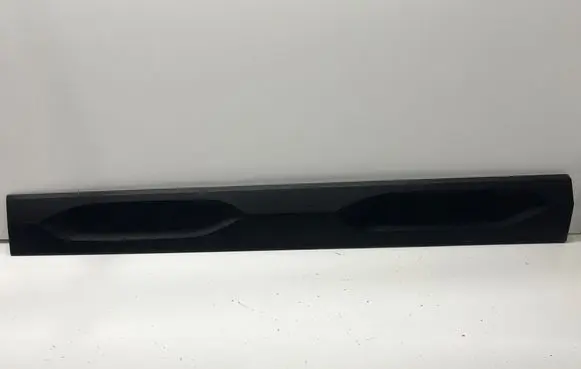 BMW X2 F39 Front door trim (molding) 7421439 5113
