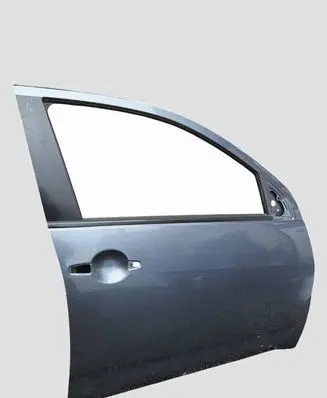 Citroen C-Crosser Front door