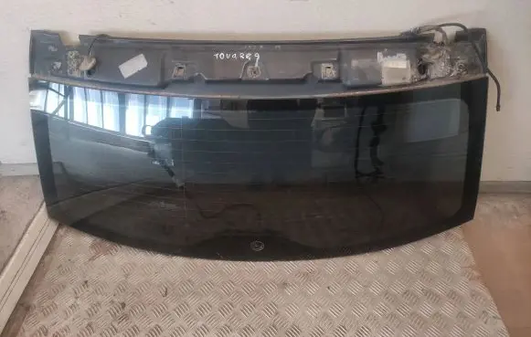 Volkswagen Touareg I Rear windscreen/windshield window 