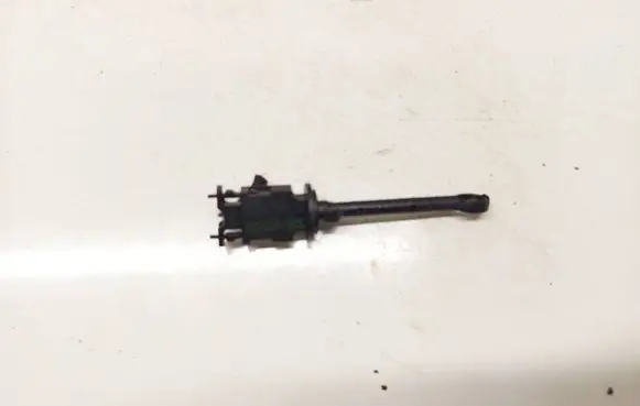 Volkswagen PASSAT B6 Interior temperature sensor 4F0820539A