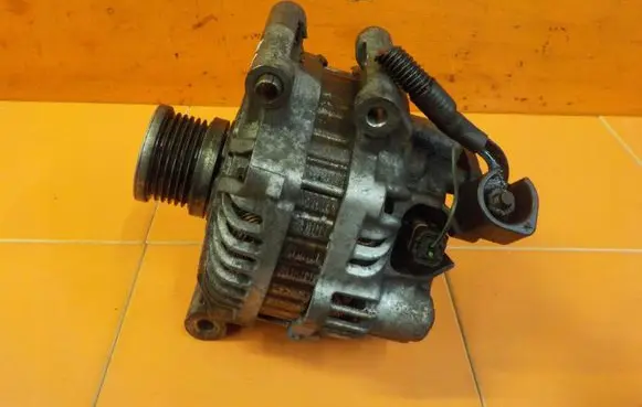 Mini One - Cooper R56 Generator/alternator 757692180 4MB43