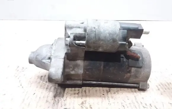 Toyota Auris 150 Starter motor 2810037030 4280004111