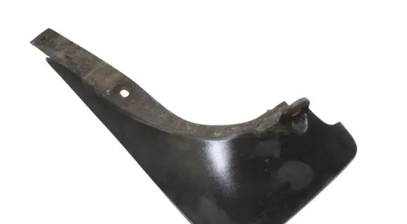 Toyota Auris E180 Front mudguard 