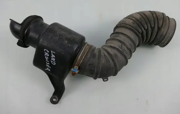 Toyota Land Cruiser (J120) Air intake hose/pipe 1797131010