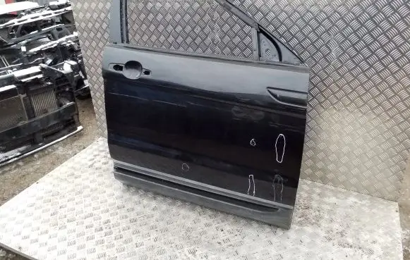 Land Rover Evoque I Front door