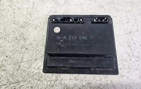 Mercedes-Benz E W210 Other control units/modules A2105450005