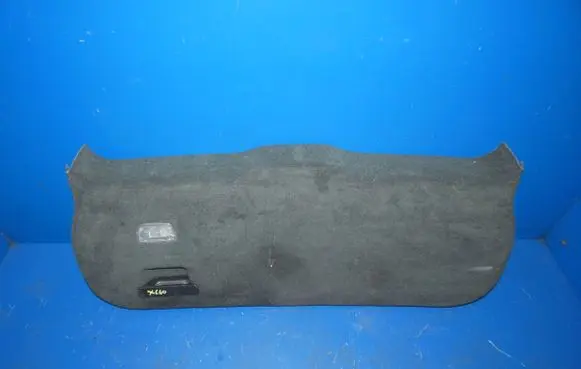 Volvo XC60 Tailgate trim 