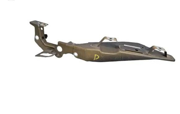 Fender mounting bracket