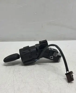 Peugeot 208 I Ignition lock 96762547