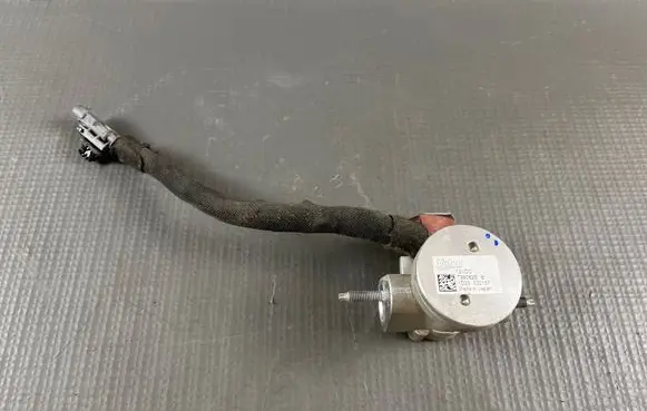Peugeot 208 II Air conditioning (A/C) expansion valve T99082B 1D23000157