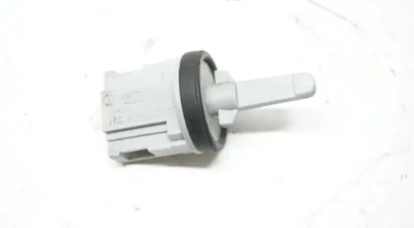Skoda Octavia Mk2 (1Z) Brake pedal sensor switch 1K0907543