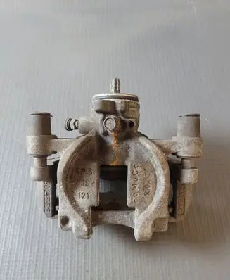 Rear brake caliper