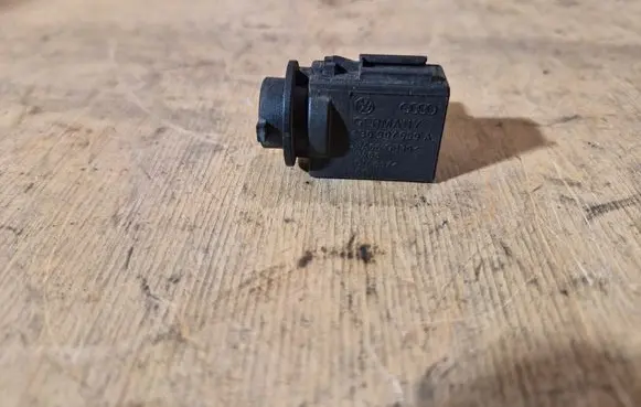 Audi A3 S3 8P Air quality sensor 4B0907659A 4B0907653A
