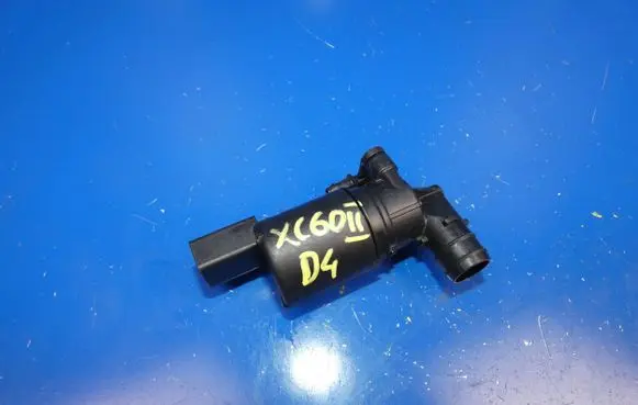 Volvo XC60 Windscreen/windshield washer pump