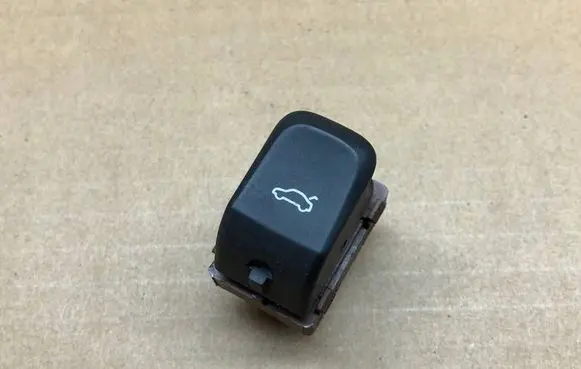 Audi A6 S6 C7 4G Tailgate opening switch 4H0959831A 033202S