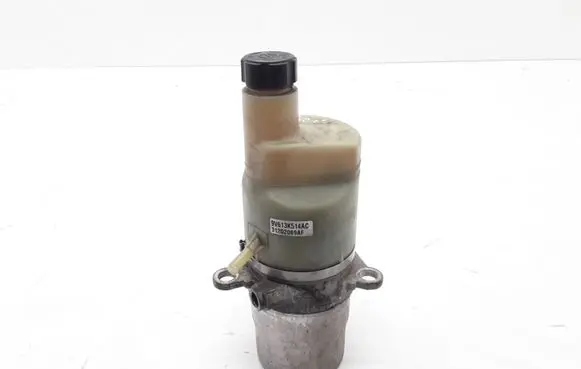 Volvo V50 Power steering pump 31202089