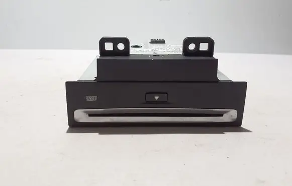 Volvo S90, V90 Radio/CD/DVD/GPS head unit 31374694