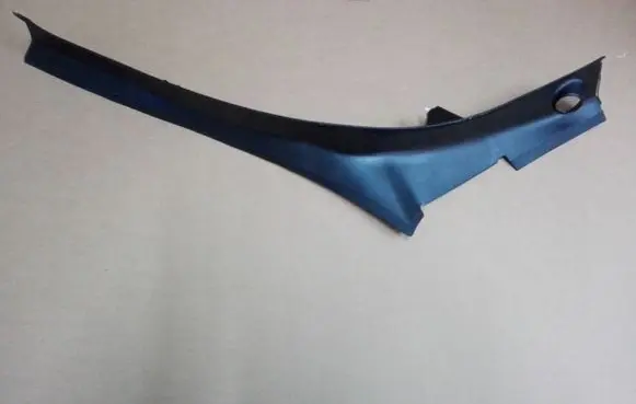 Tesla Model X Tailgate trim 104732000E