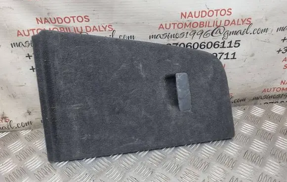 Volkswagen Touareg I Trunk/boot trim cover 7L6867037