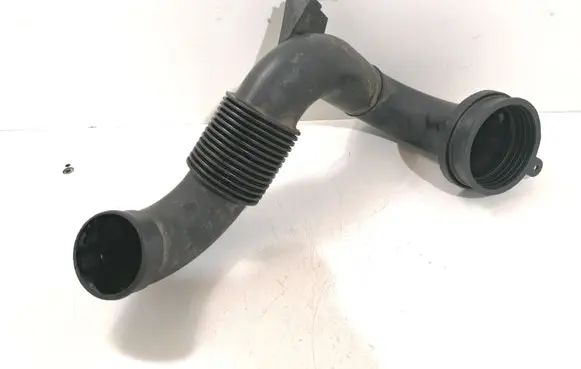 Audi A8 S8 D3 4E Air intake duct part 057129609C