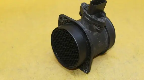 Audi A6 S6 C6 4F Mass air flow meter 07C906461A