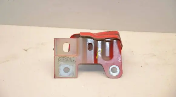 Skoda Kodiaq Fender mounting bracket 565823402 12665 565823172