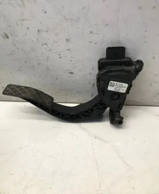 Audi A5 8T 8F Accelerator throttle pedal 8K1721523 10082007 6PV00950500