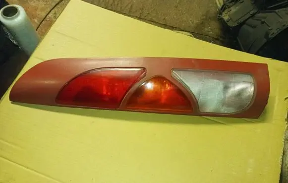 Renault Kangoo I Rear/tail lights 7700308716