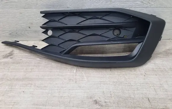 Seat Leon IV Front bumper lower grill 5FA853666C