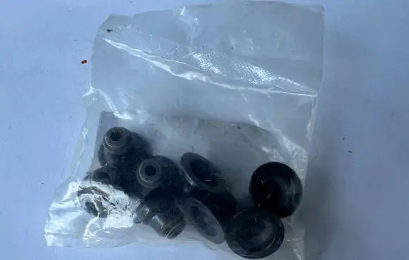 Hyundai i40 Other cylinder head part 222242A100 22224-2A100