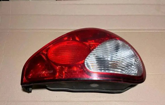 Jaguar X-Type Rear/tail lights 89021772